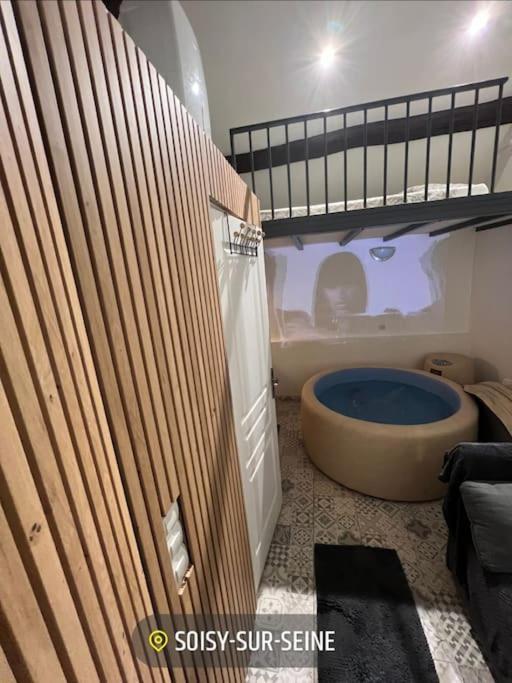 Maison Spa Soisy-sur-Seine Exteriér fotografie